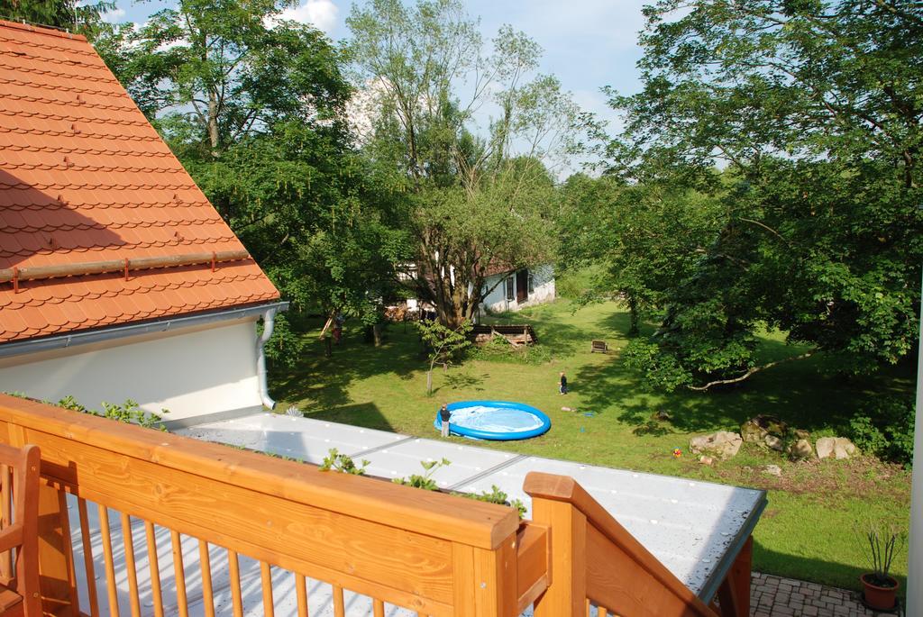 Appartement Penzion Staj Návary Extérieur photo
