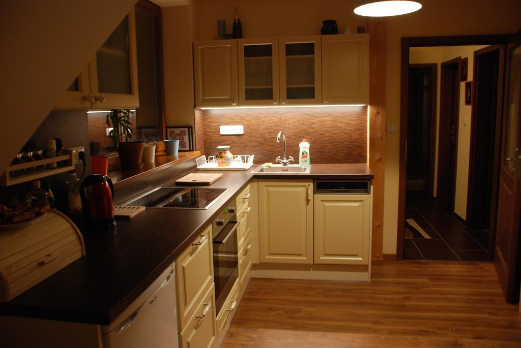Appartement Penzion Staj Návary Extérieur photo